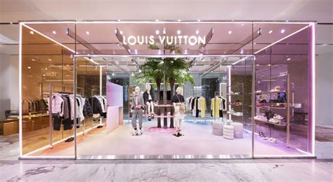 louis vuitton de bijenkorf amsterdam|louis vuitton dam amsterdam.